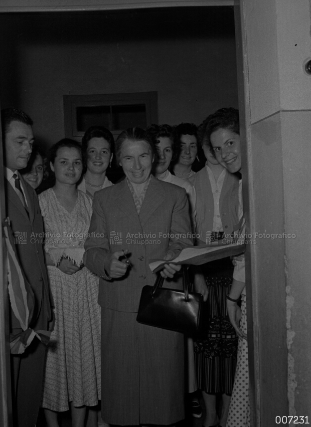 Scuola di taglio e cucito presso la scuola materna di Chiuppano