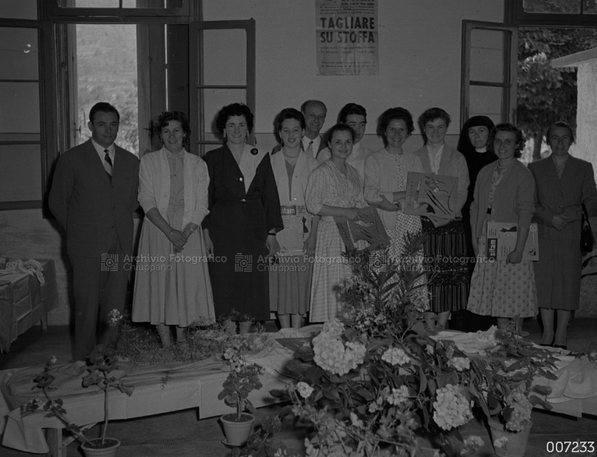 Scuola di taglio e cucito presso la scuola materna di Chiuppano