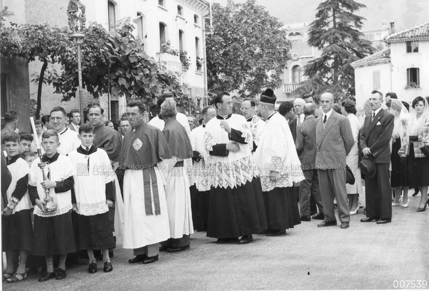 Processione religiosa 