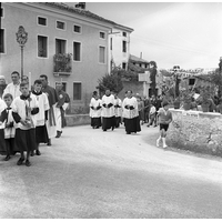 Processione per la prima messa di De Rossi don Pietro