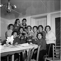 Foto di gruppo delle cugine Dal Prà e Dal Santo